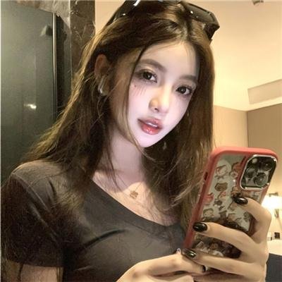 我，克罗蒂亚封面